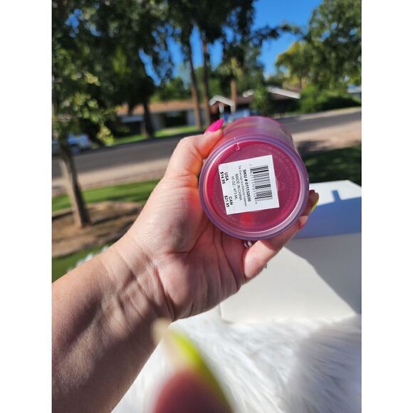 Starbucks 2022 floral soft touch Grande Tumbler - Picture 6 of 7